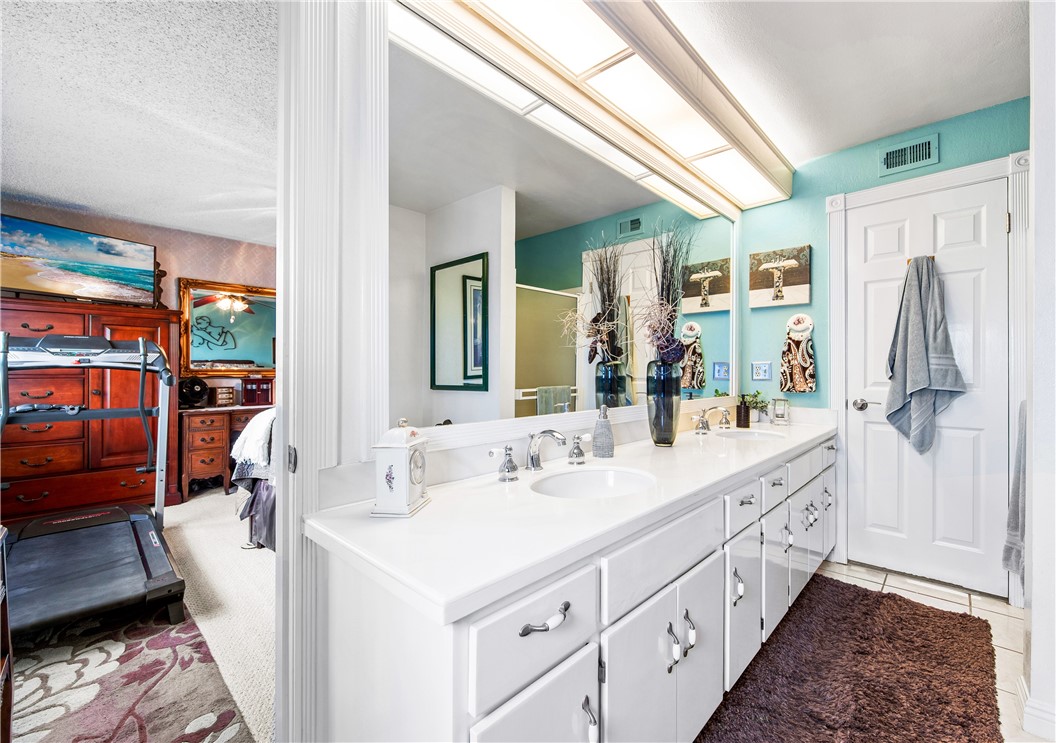 5471 E Centralia Street 24