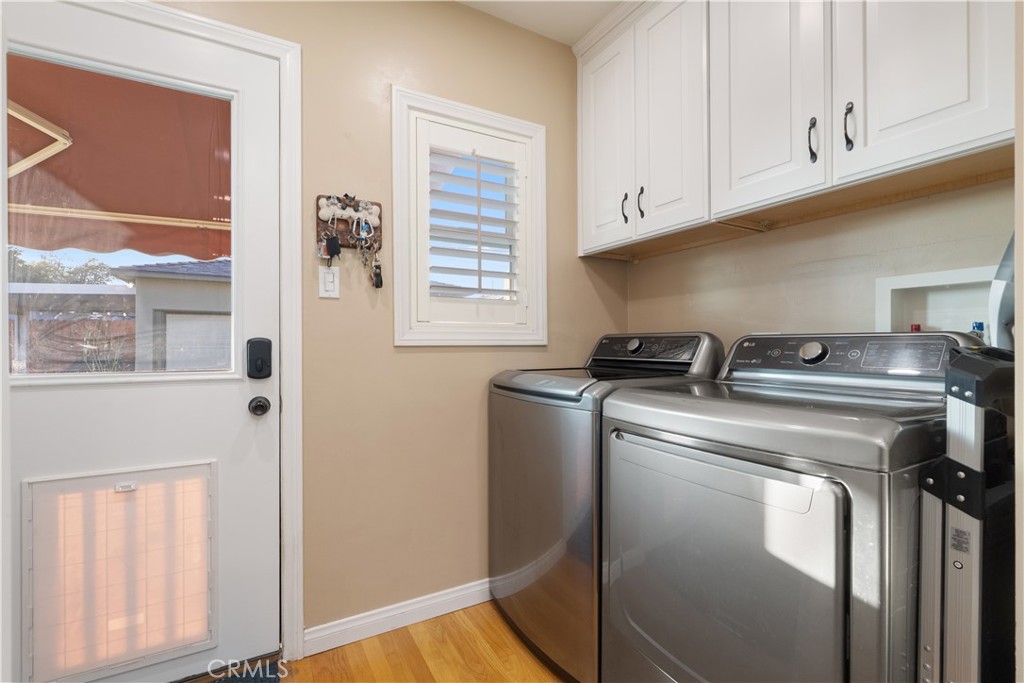 4559 Levelside Avenue