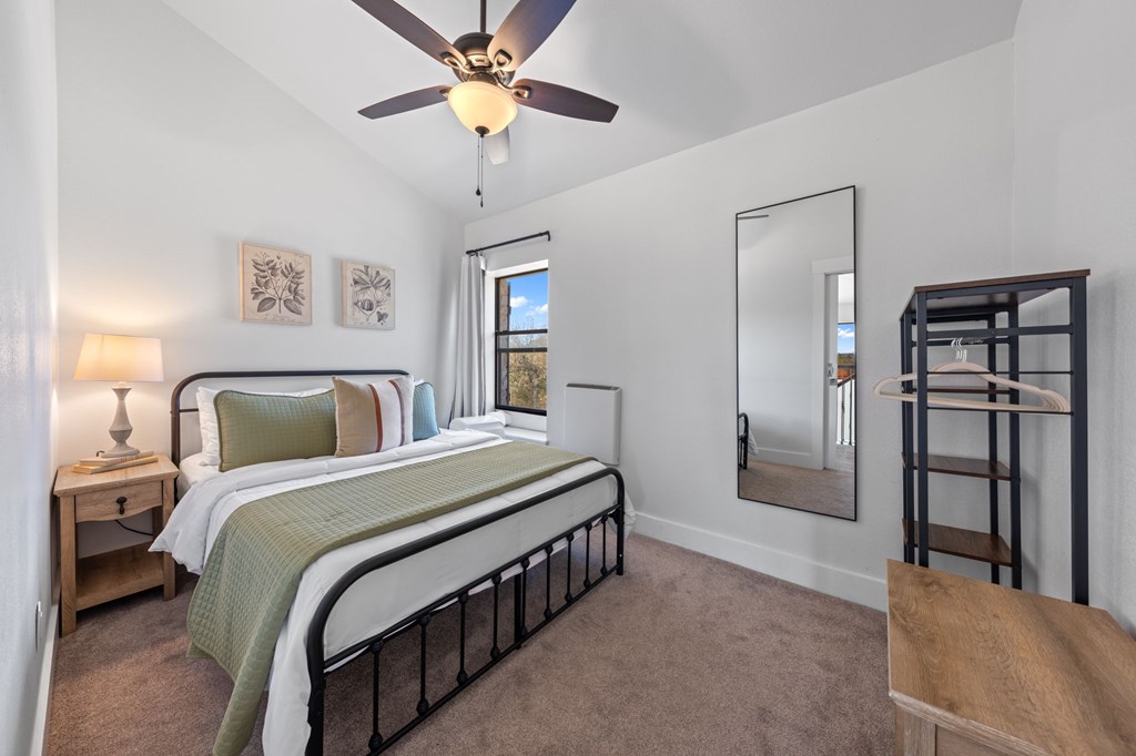 117 Point Rd # A Unit: 12 A