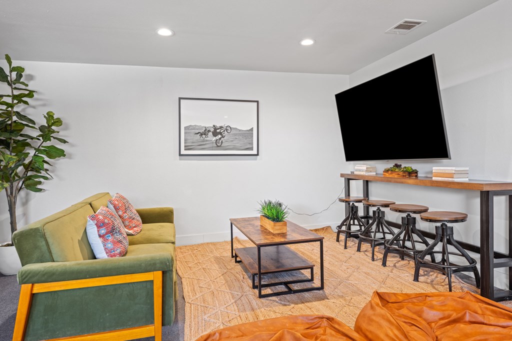 117 Point Rd # A Unit: 12 A