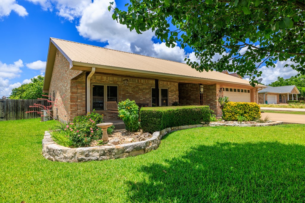 622 Dawn Lane
