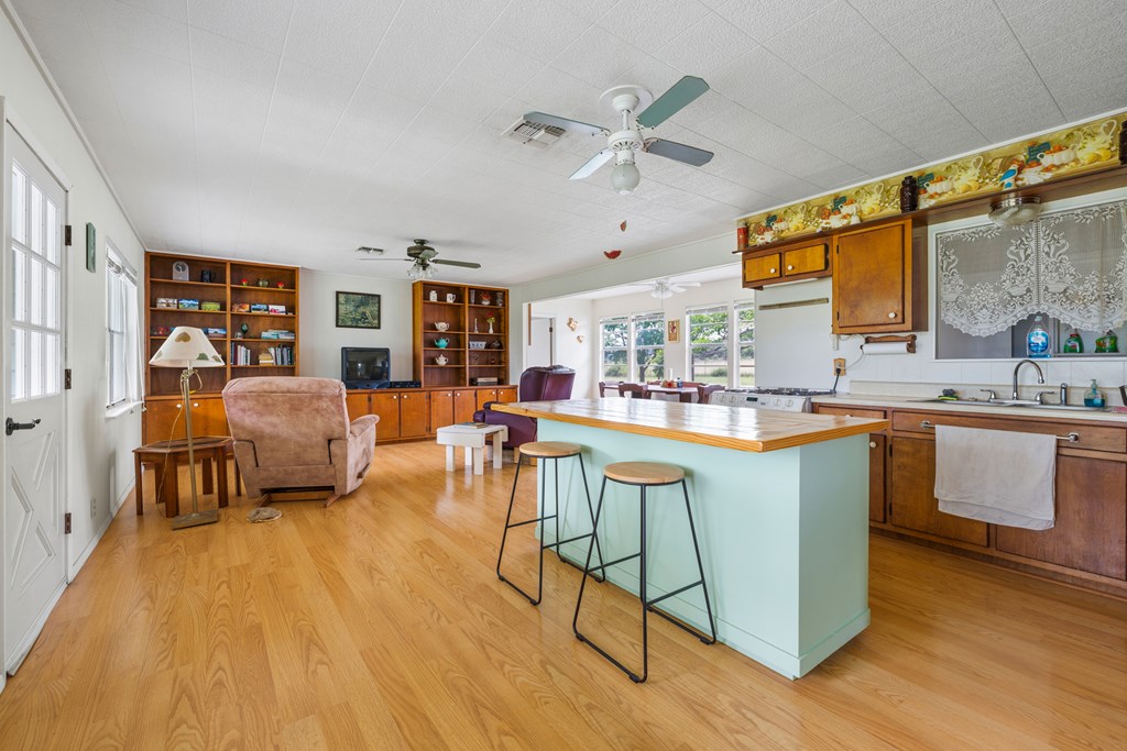 341 River View Rd