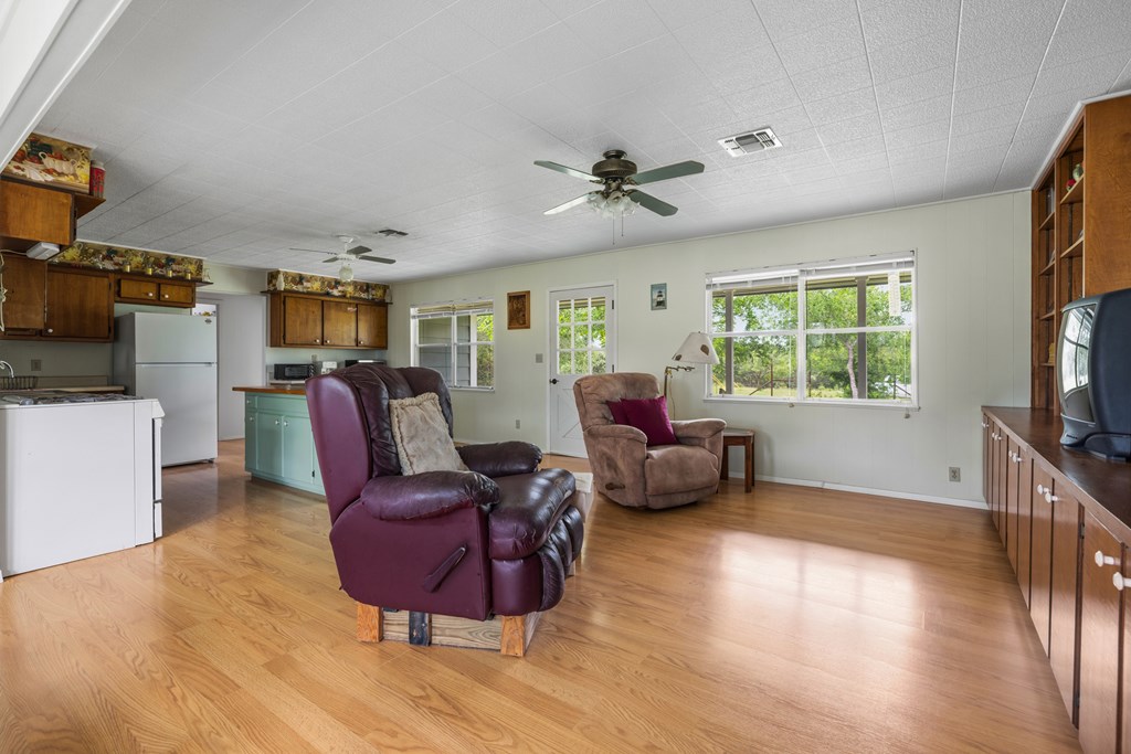 341 River View Rd
