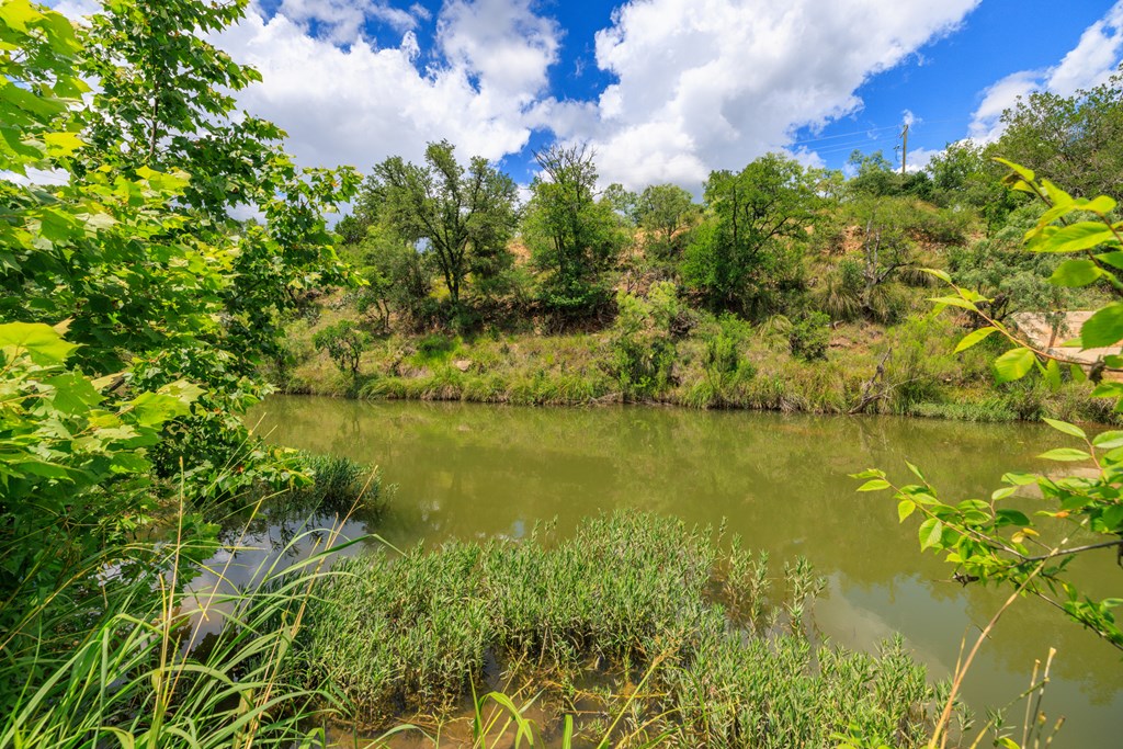 341 River View Rd