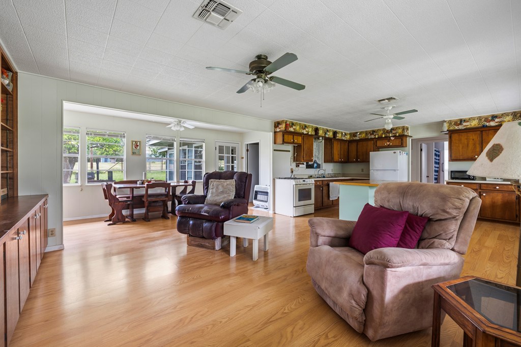 341 River View Rd