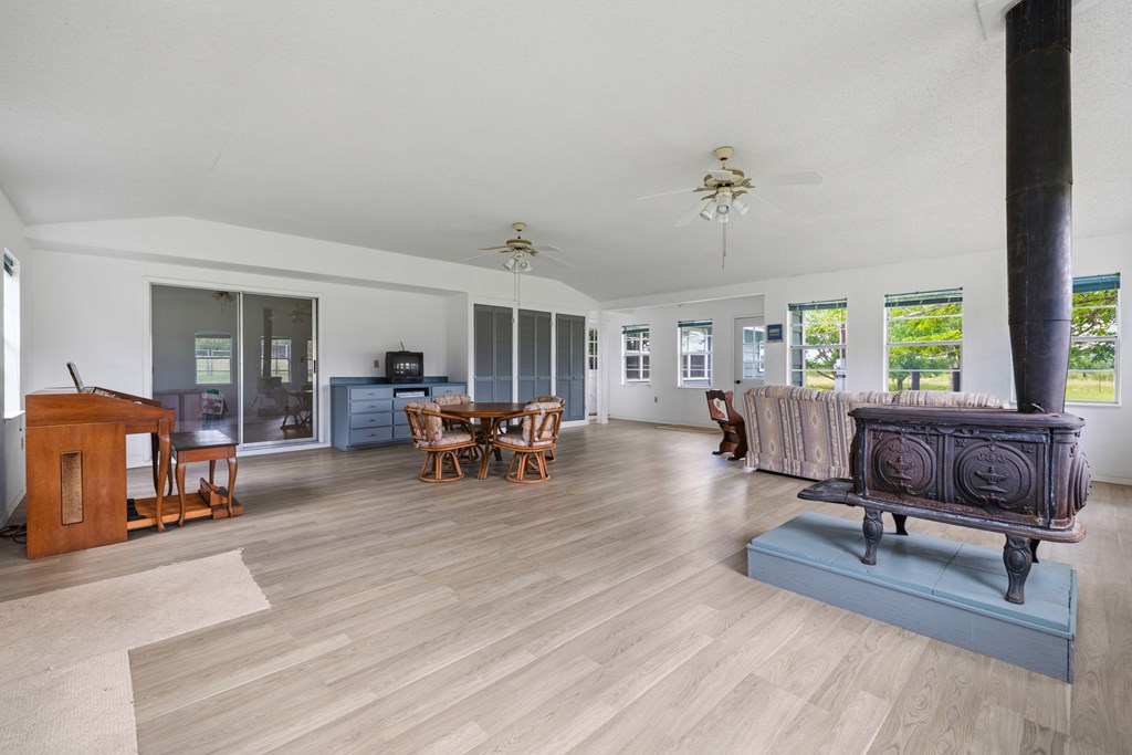 341 River View Rd