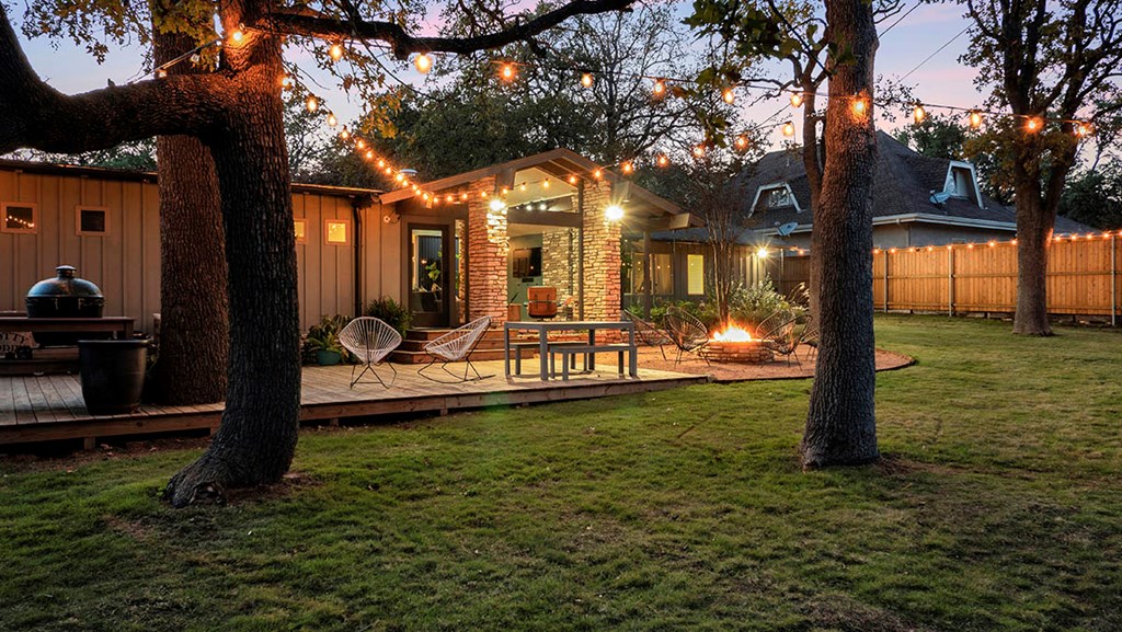 202 Tanglewood Dr