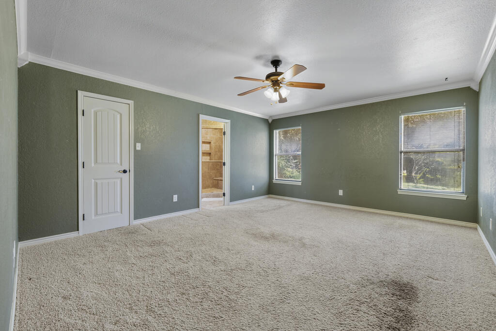415 Meadow Ridge Dr