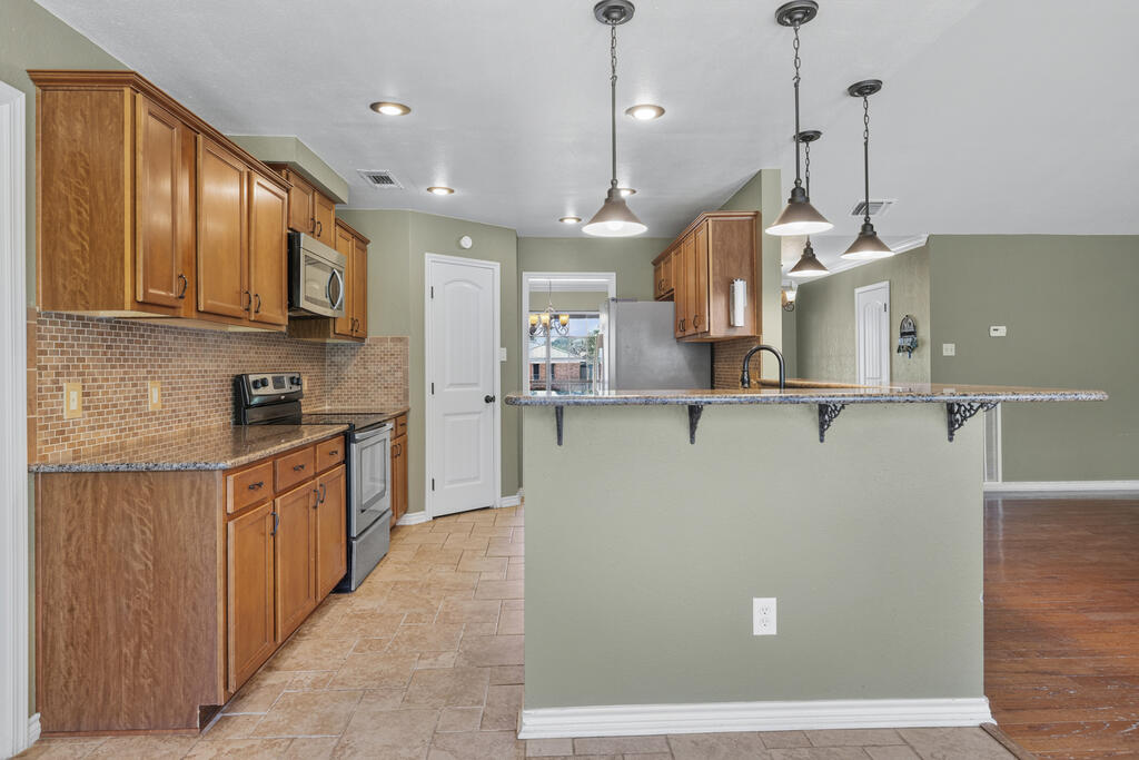 415 Meadow Ridge Dr