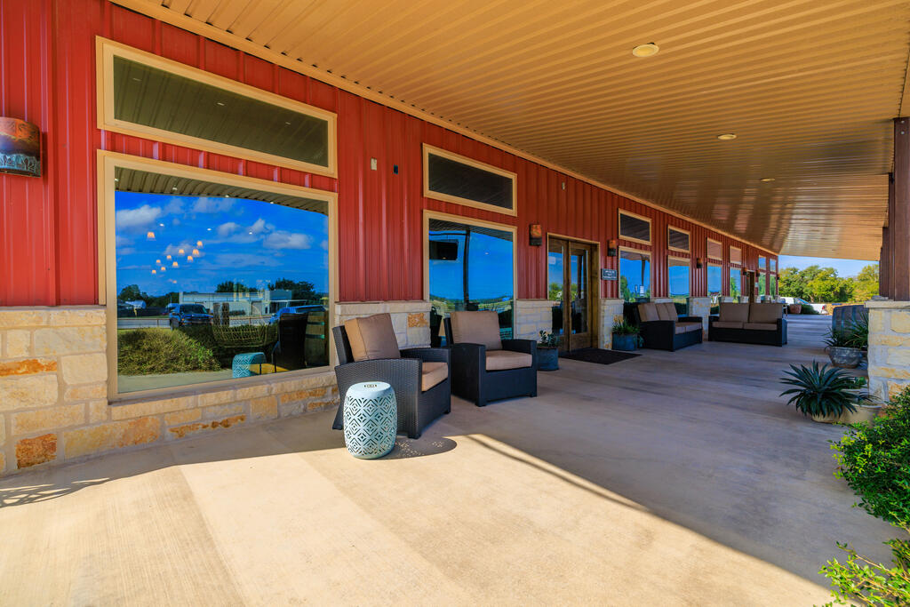 6009 US Hwy 290