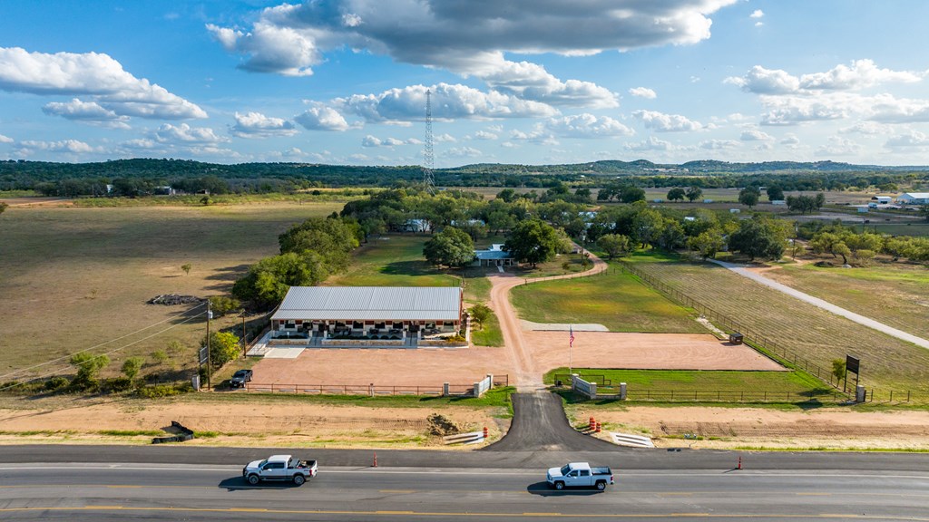 6009 US Hwy 290