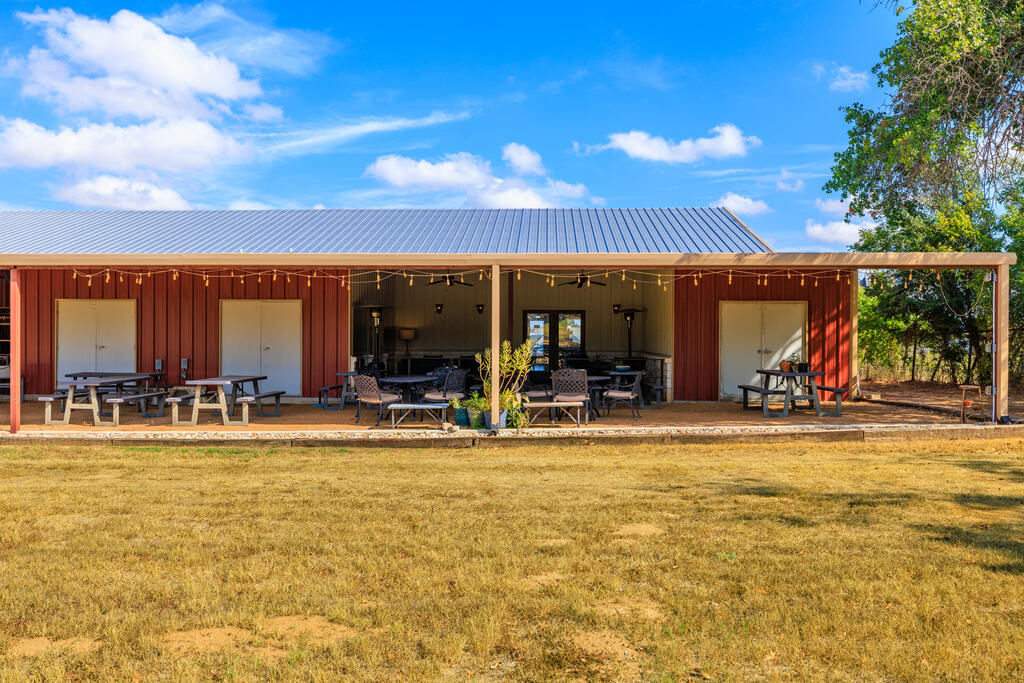 6009 US Hwy 290