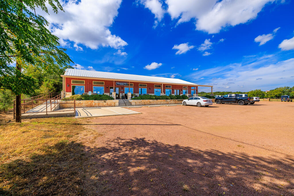 6009 US Hwy 290