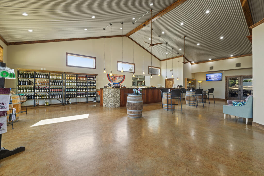 6009 US Hwy 290