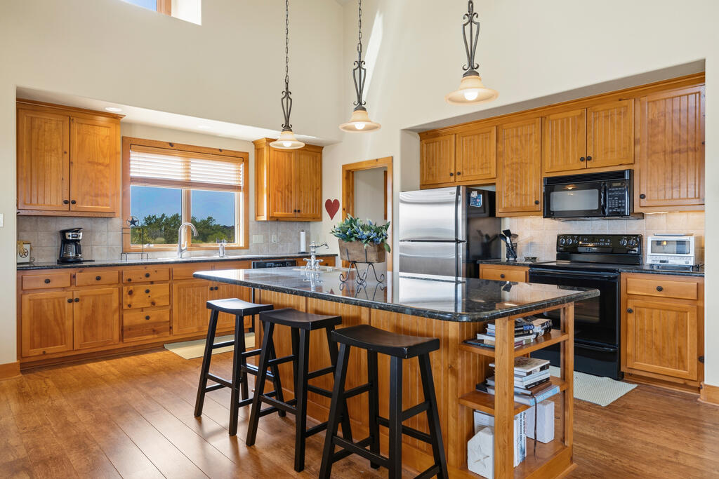 2150 Granite Springs Dr