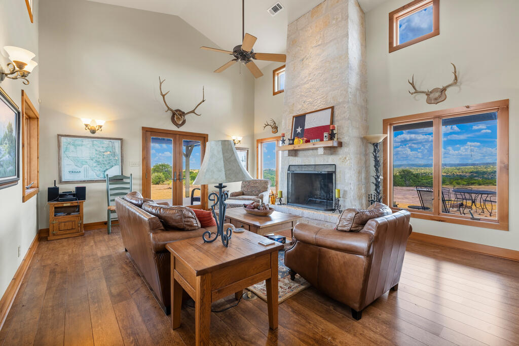 2150 Granite Springs Dr