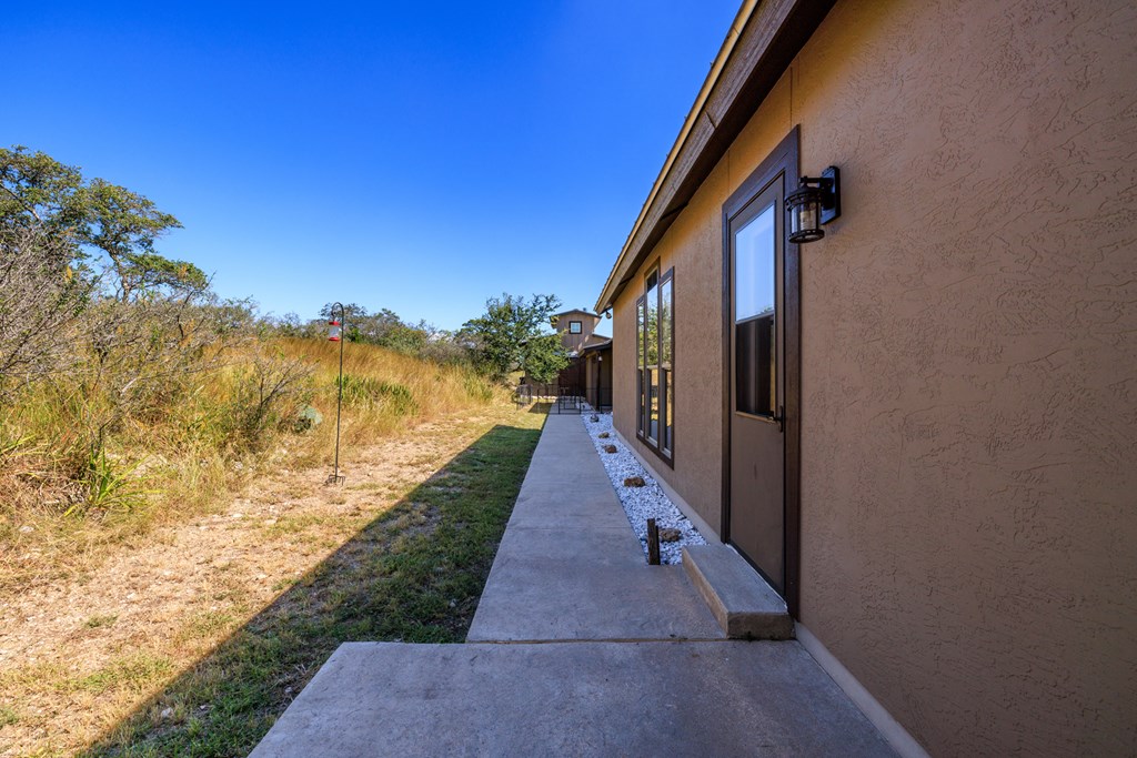 515 Settlers Way