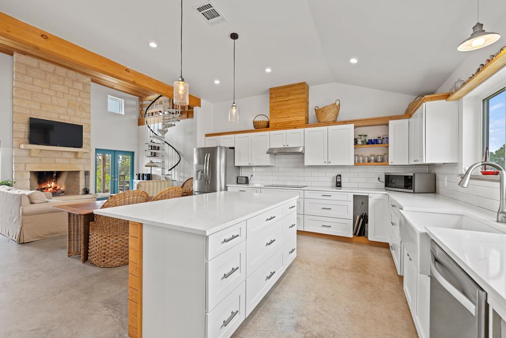 456 Colt Valley Rd