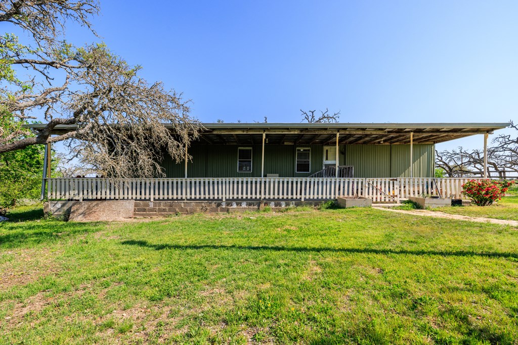 453 Reeves Lane