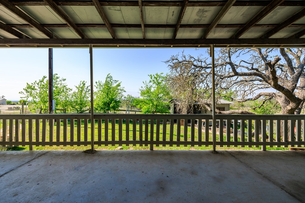 453 Reeves Lane