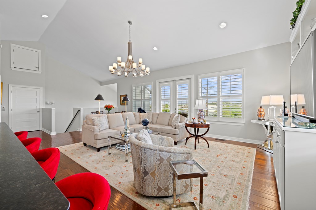 501 Winding Way