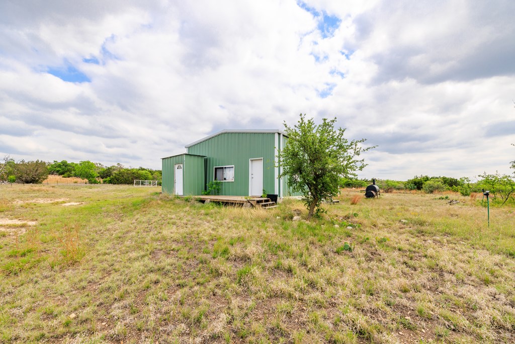 3276 Link Rd 42,43,44