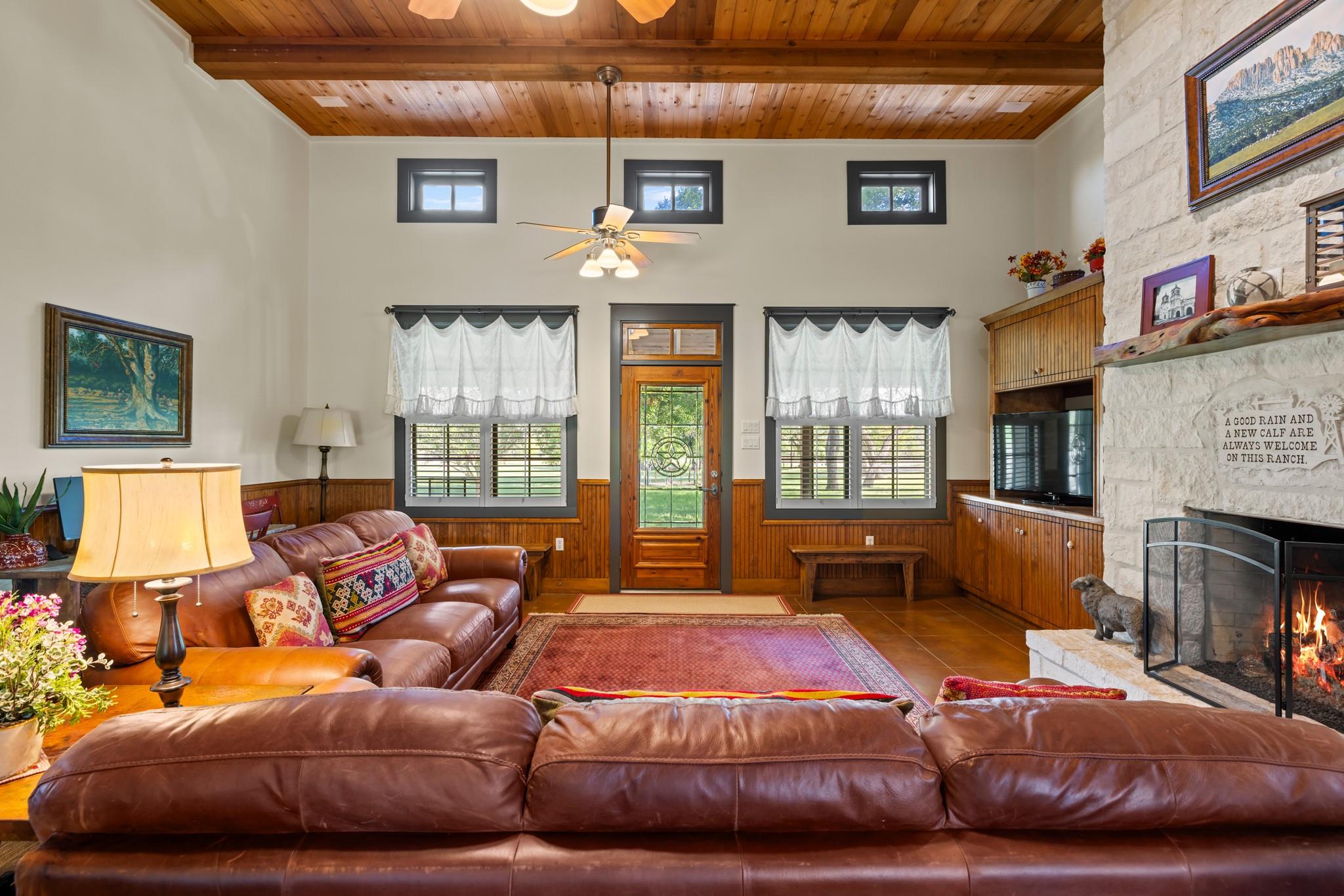 9352 N Ranch Road 783