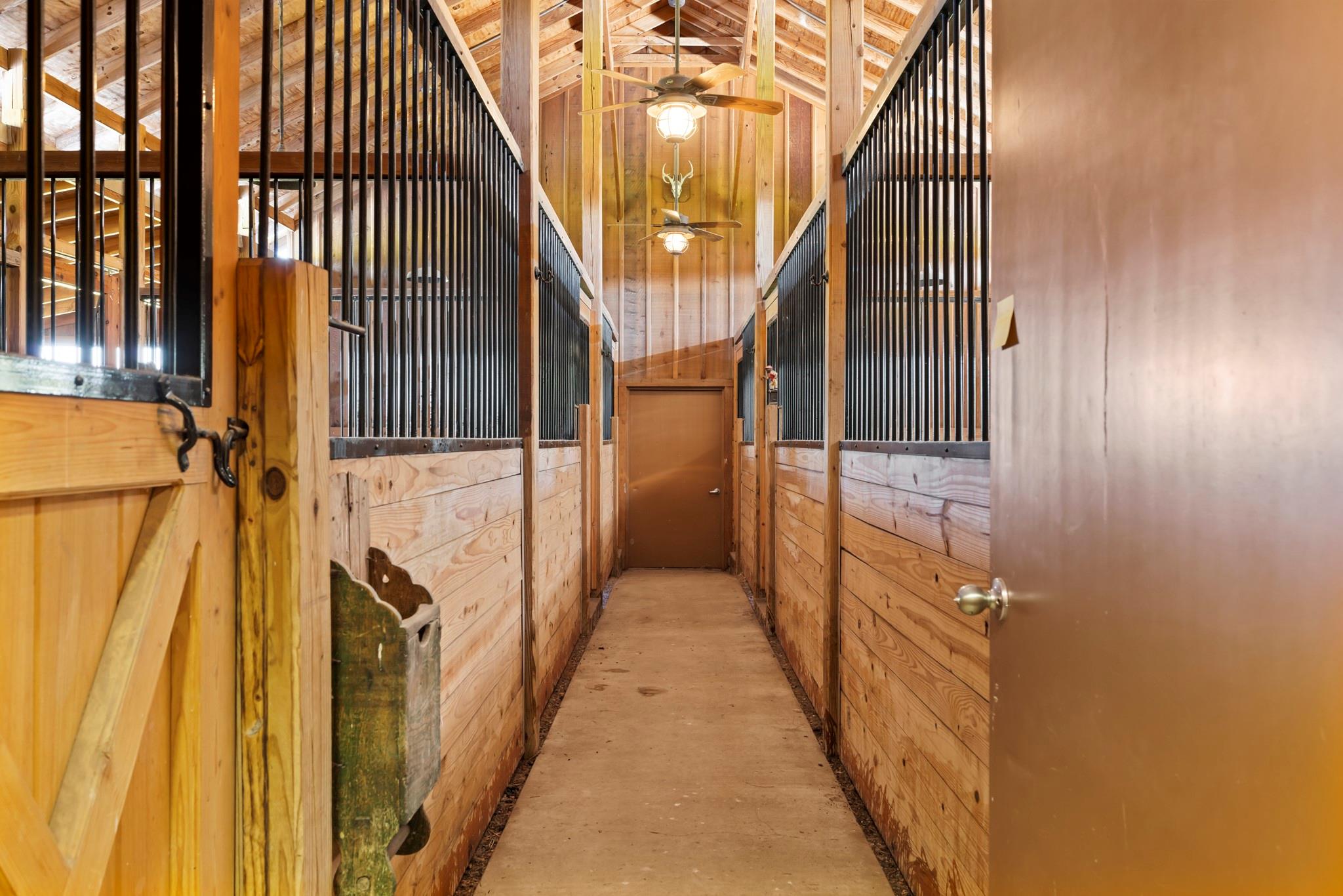 9352 N Ranch Road 783