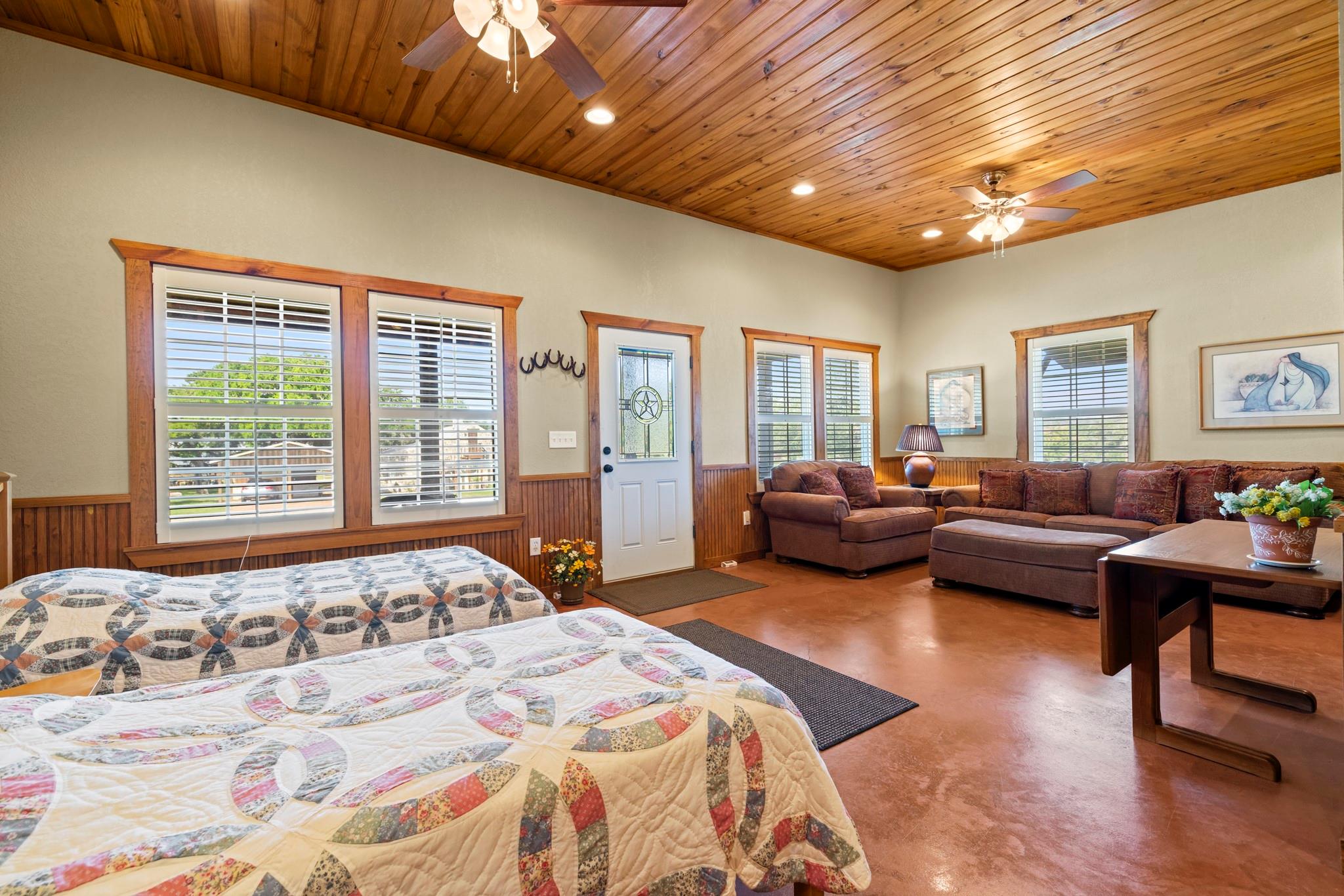 9352 N Ranch Road 783