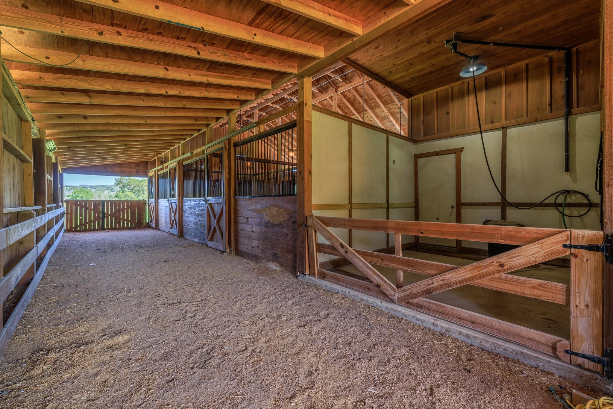 9352 N Ranch Road 783