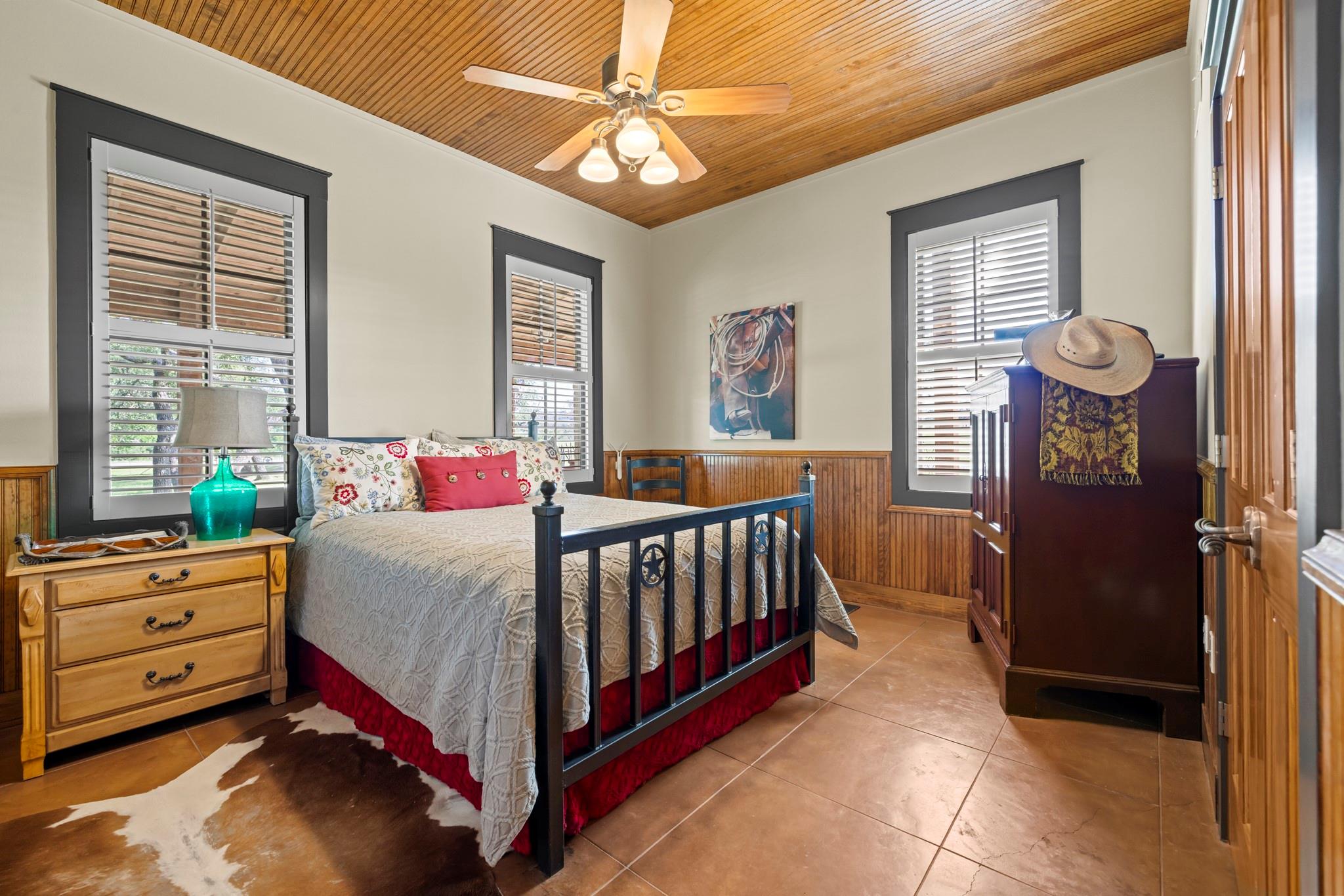 9352 N Ranch Road 783