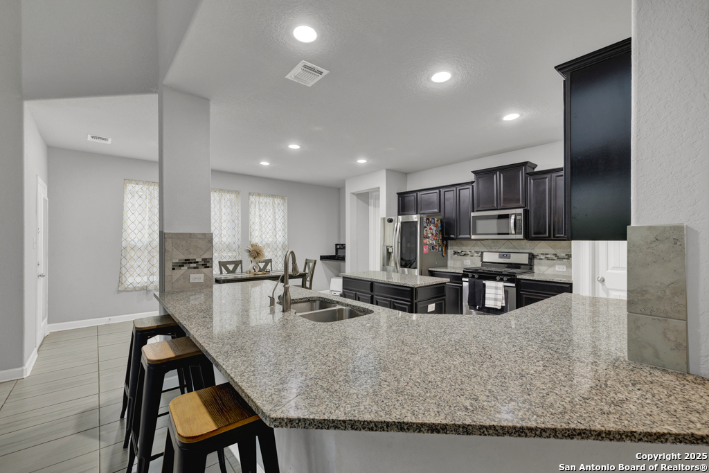 907 Highland-Vista
