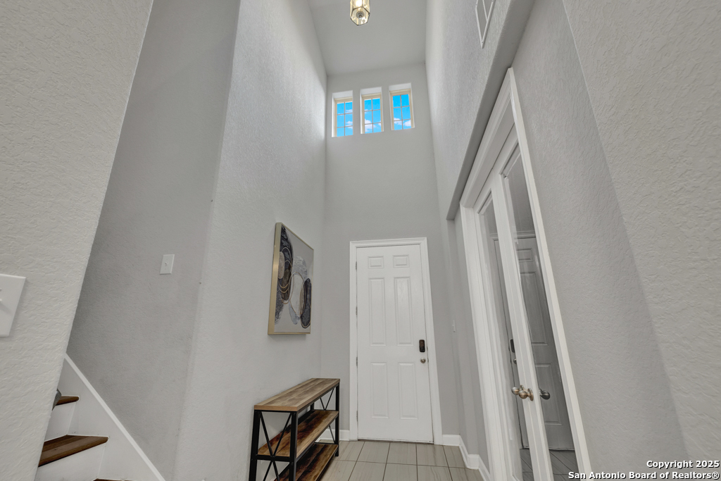 907 Highland-Vista
