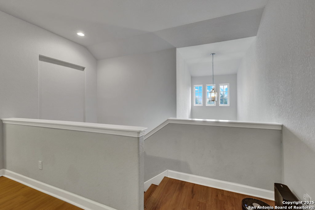 907 Highland-Vista