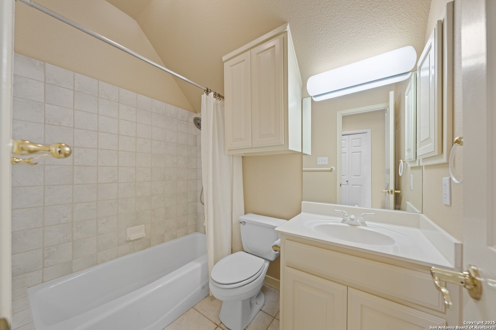 106 Mesquite Trail