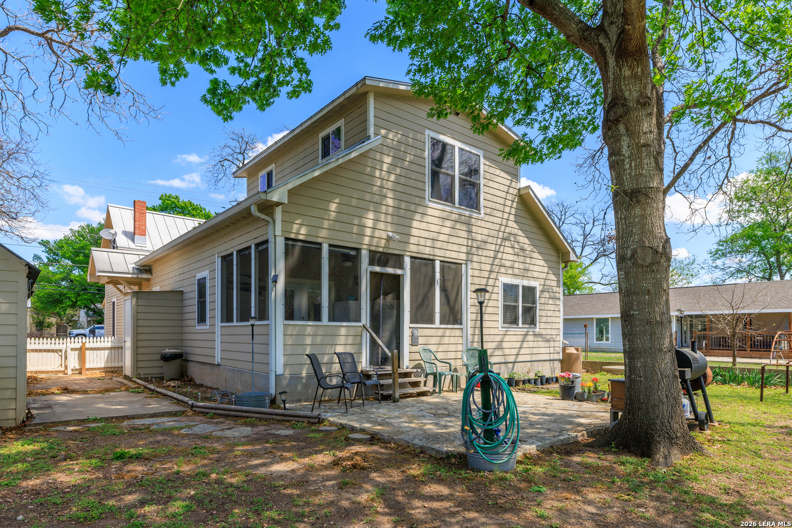 505 W San Antonio