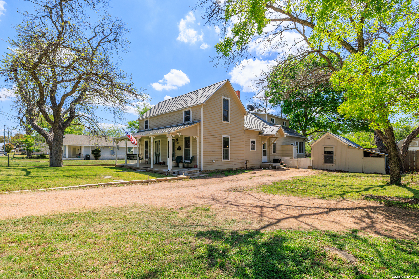 505 W San Antonio