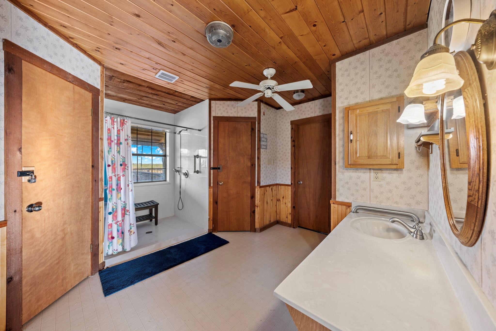 716 Reeh Weinheimer RD