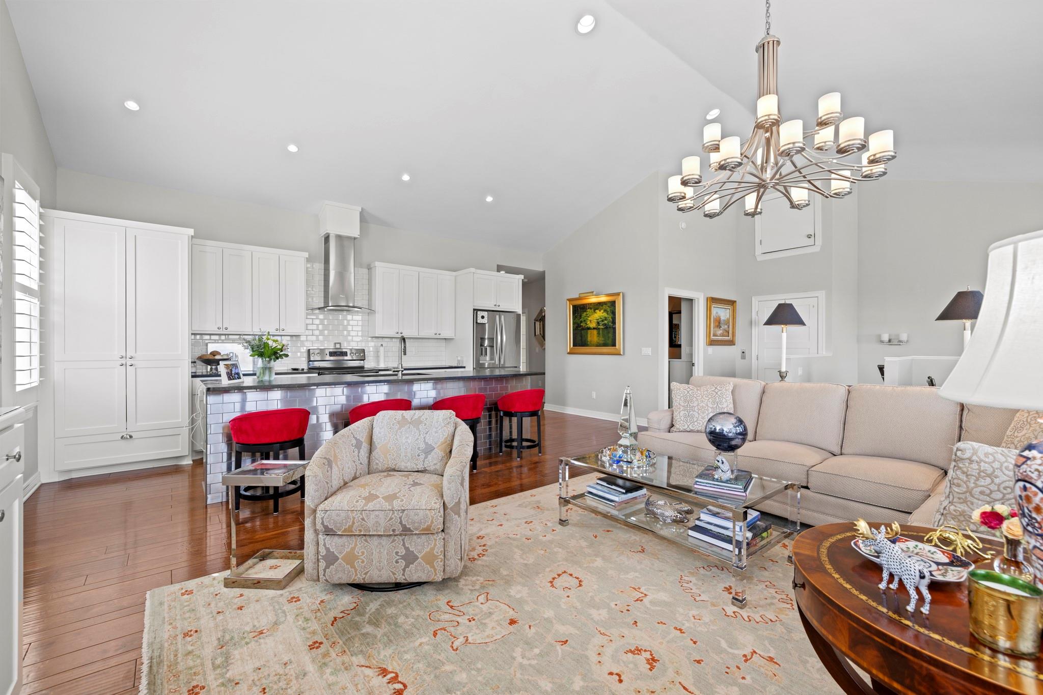 501 Winding WAY