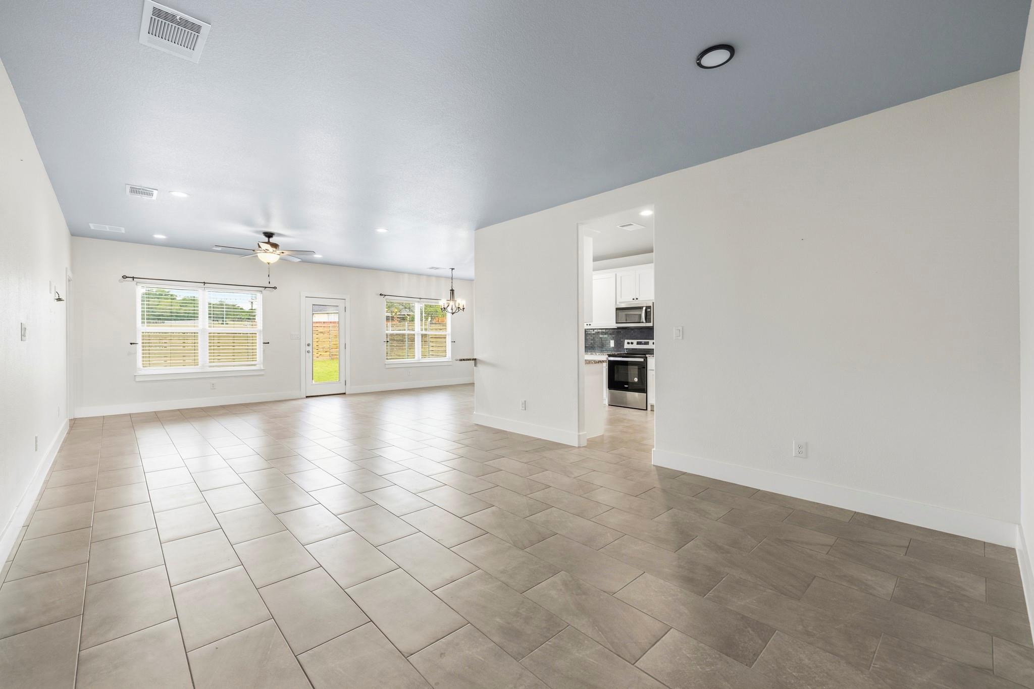 237 Dudley WAY