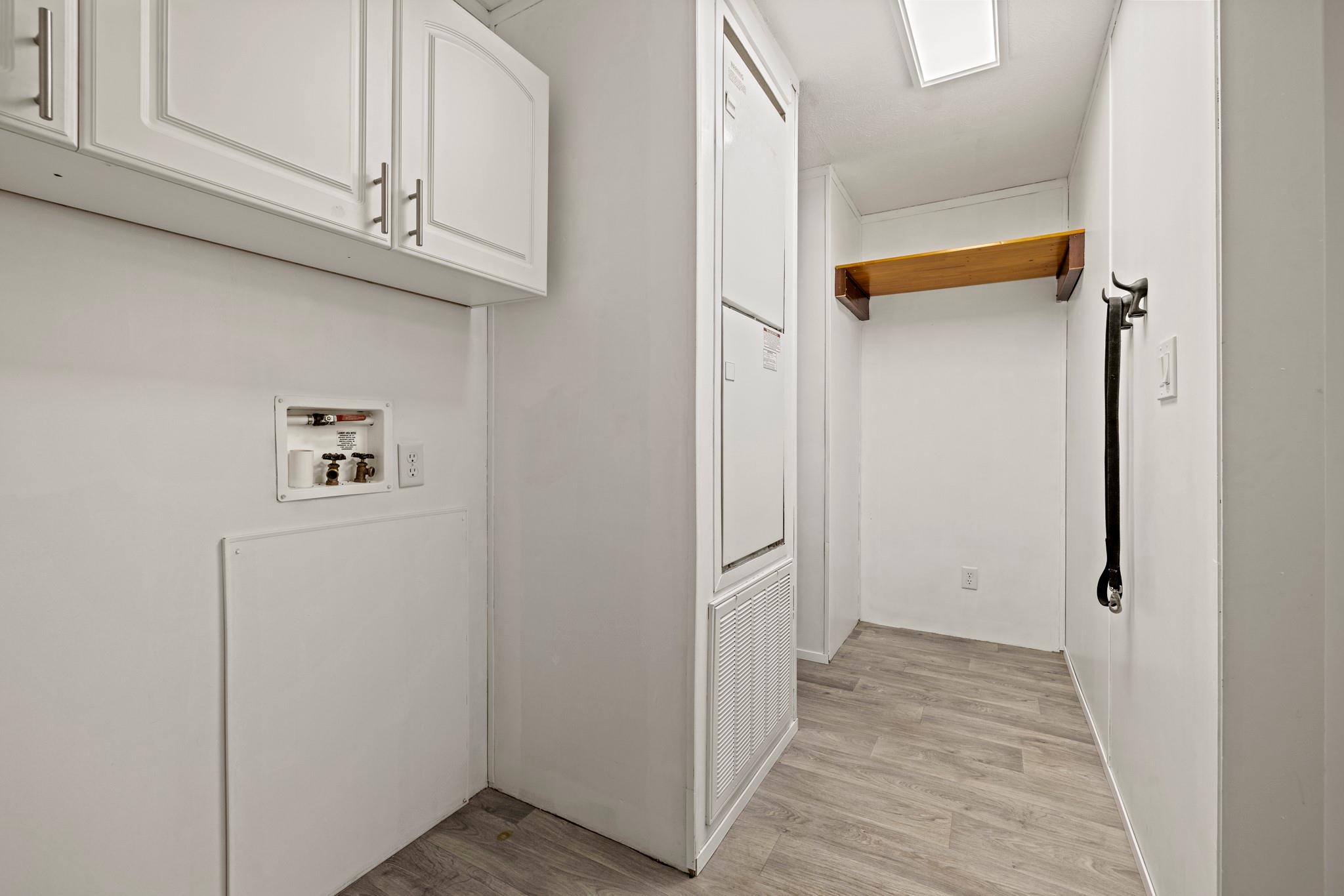 429 Spanish Oak TRL, Harper