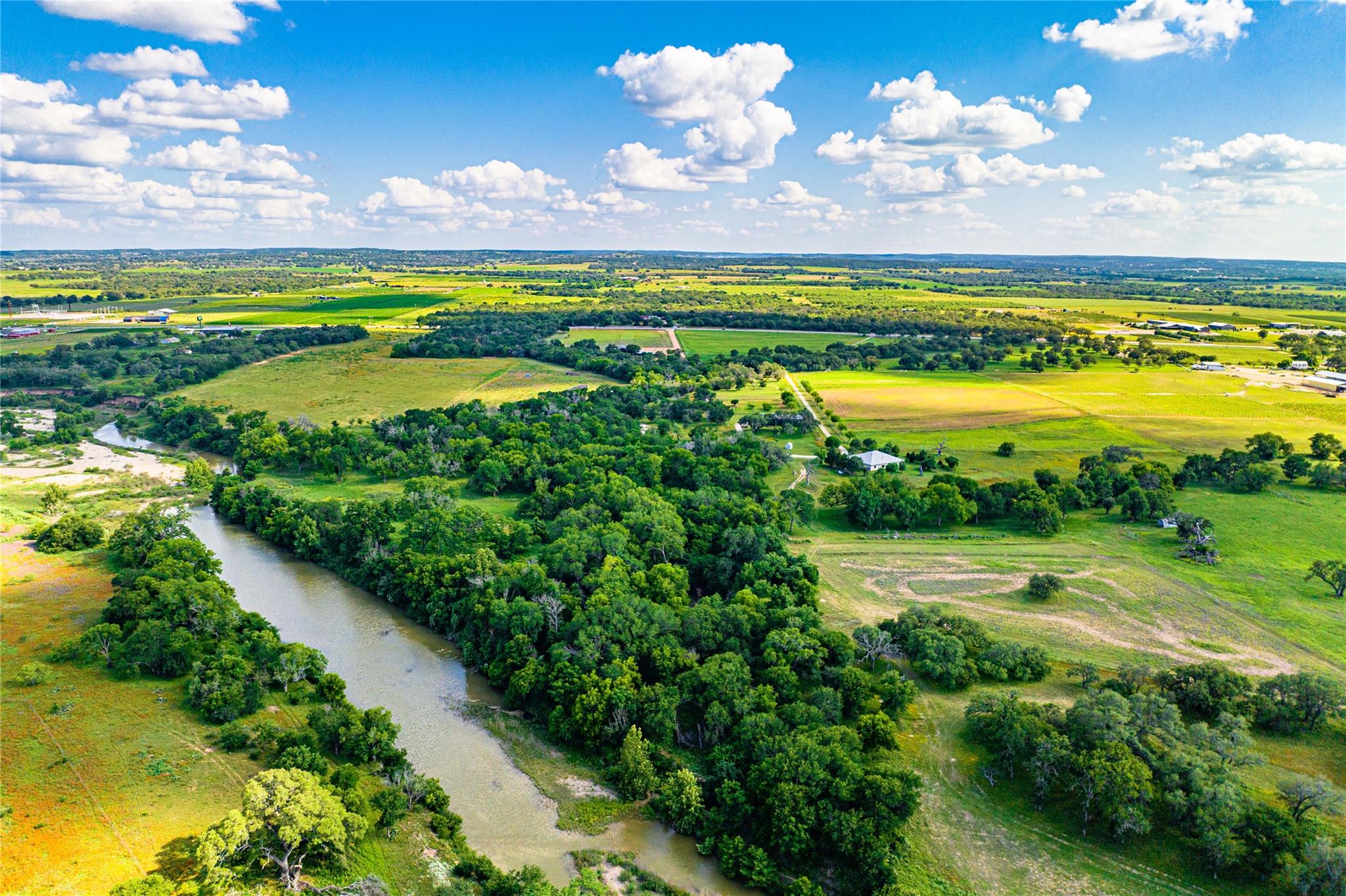 11290 E US Highway 290