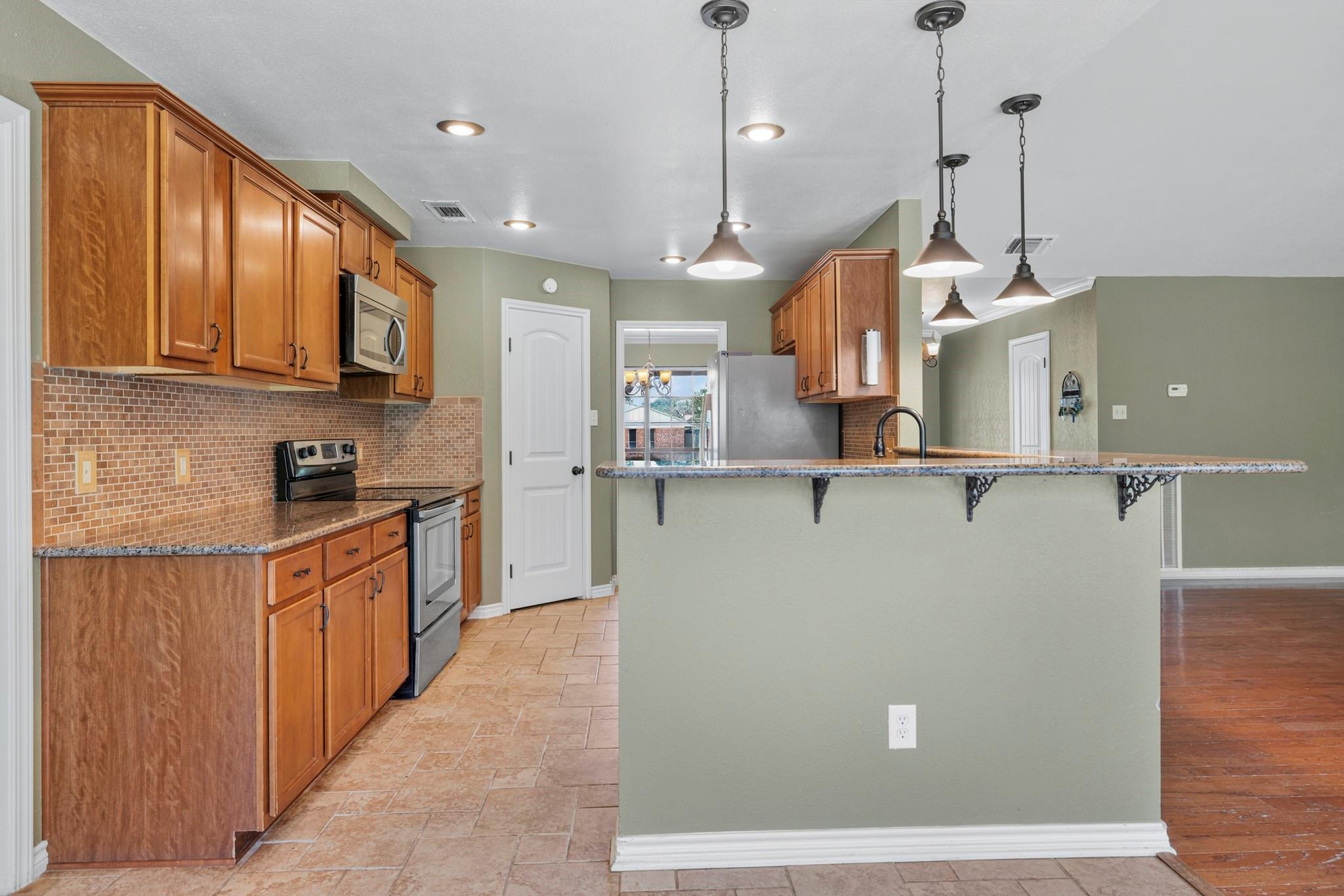 415 Meadow Ridge DR