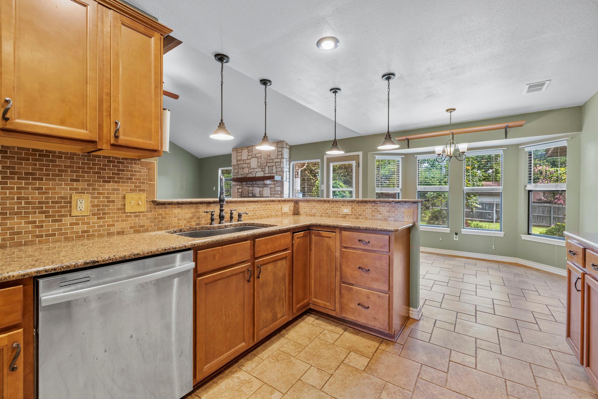 415 Meadow Ridge DR
