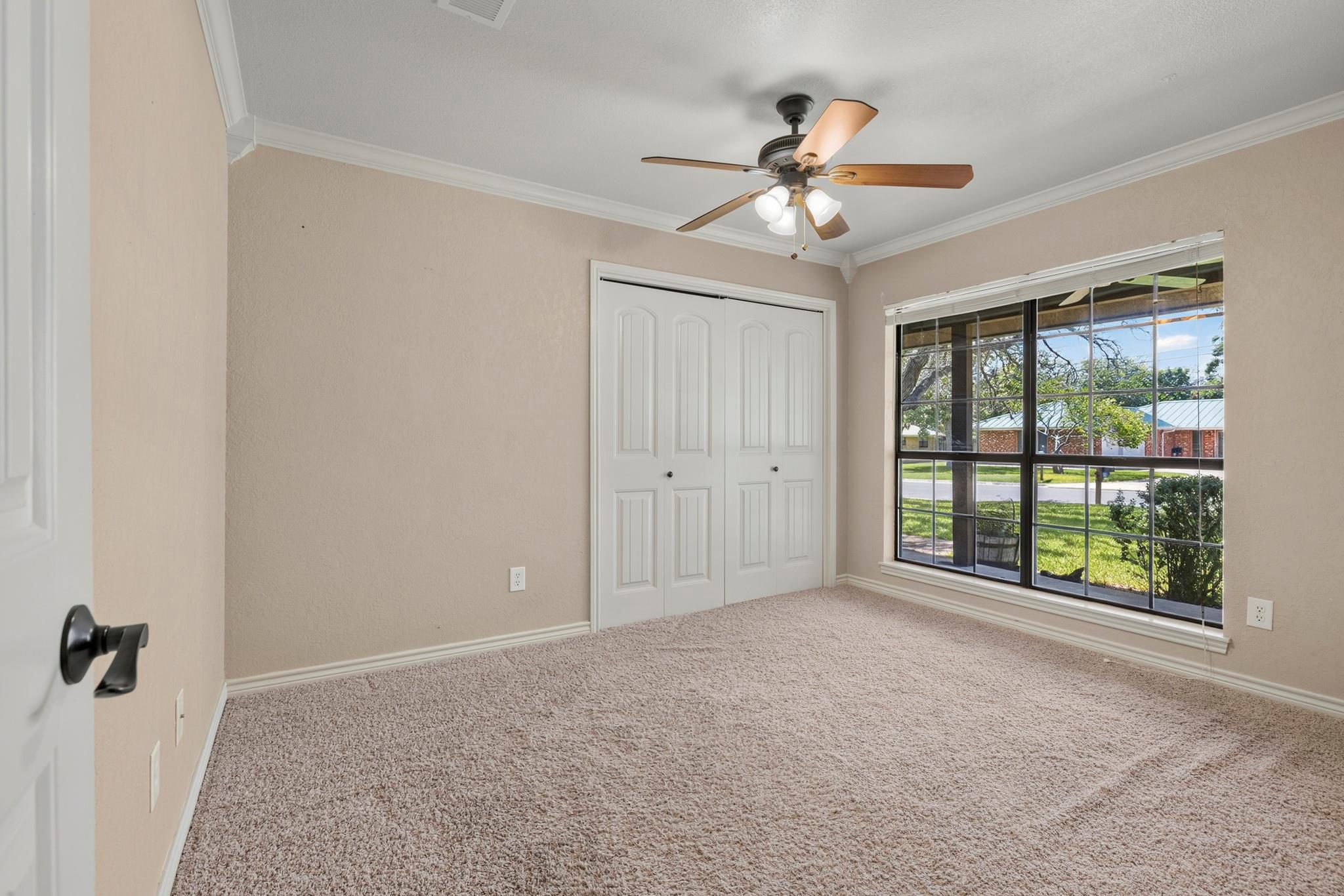 415 Meadow Ridge DR