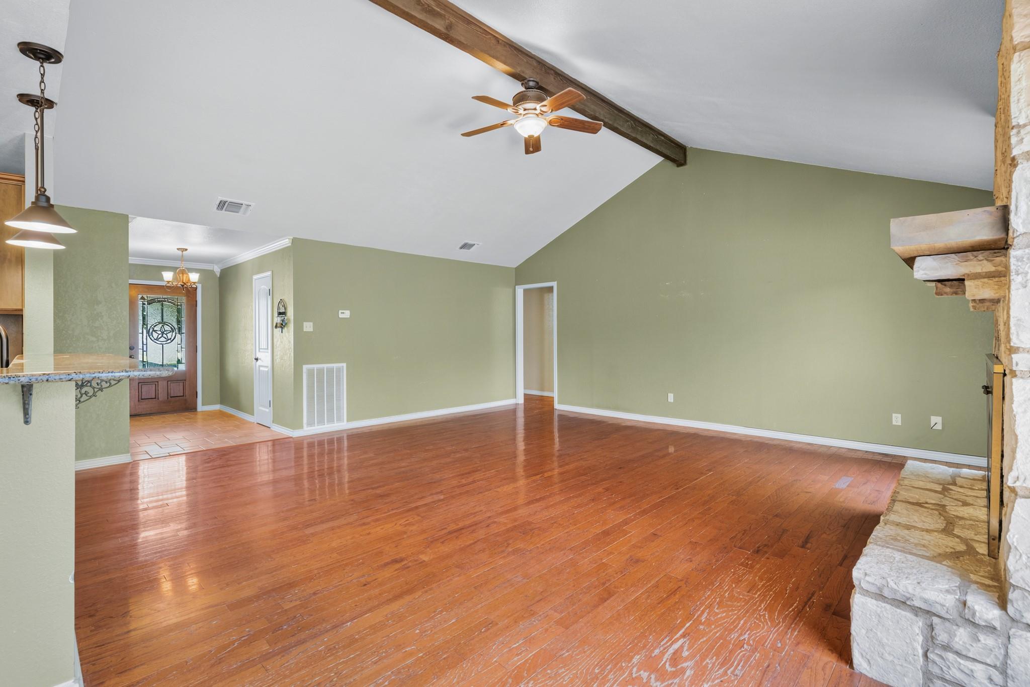415 Meadow Ridge DR