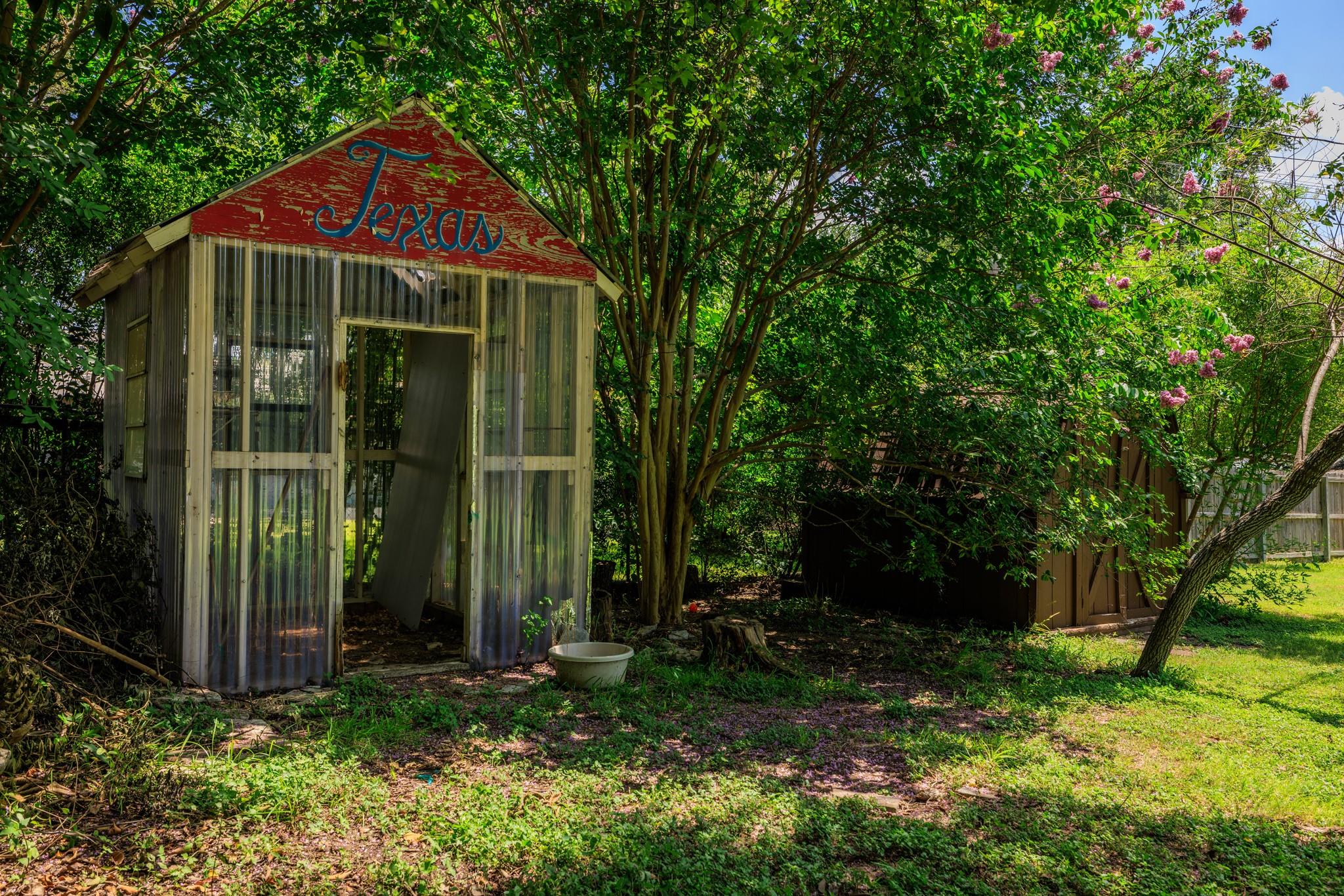 415 Meadow Ridge DR