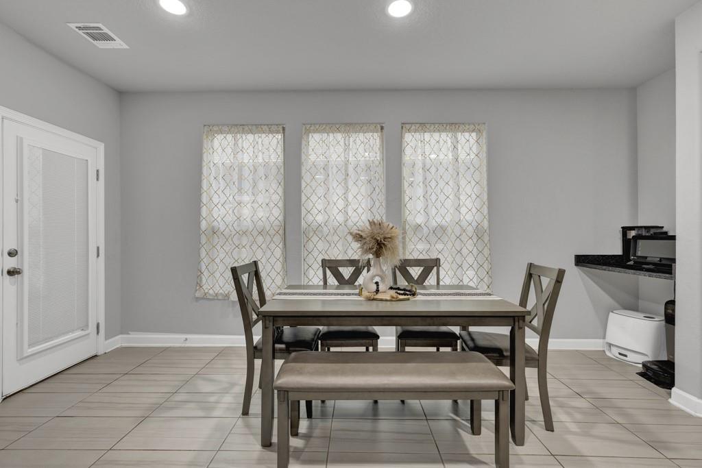 907 Highland Vista