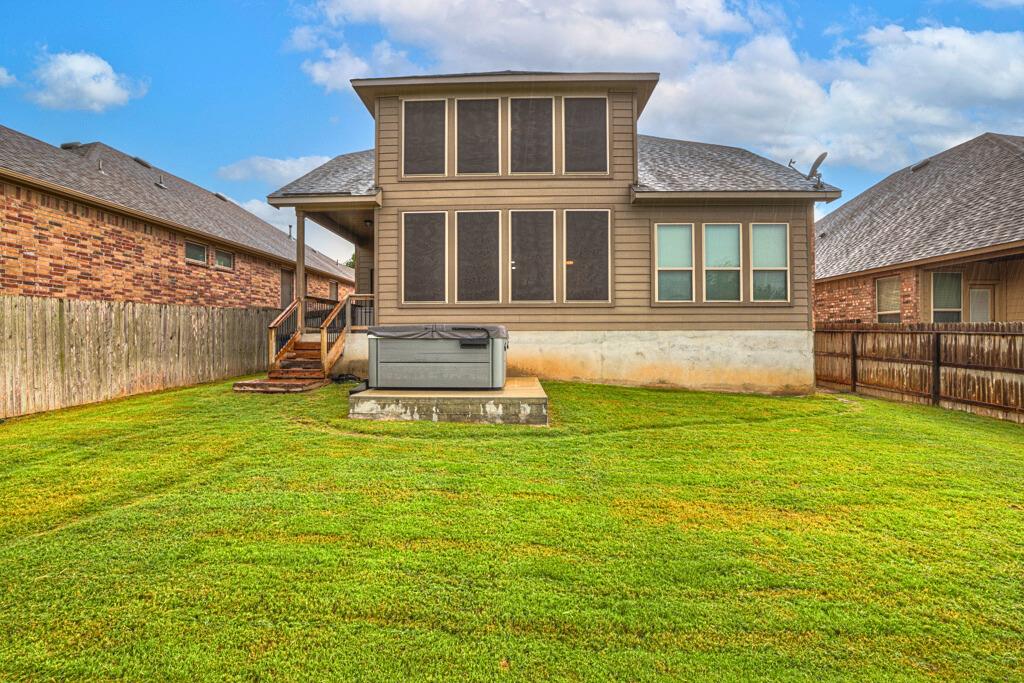 907 Highland Vista