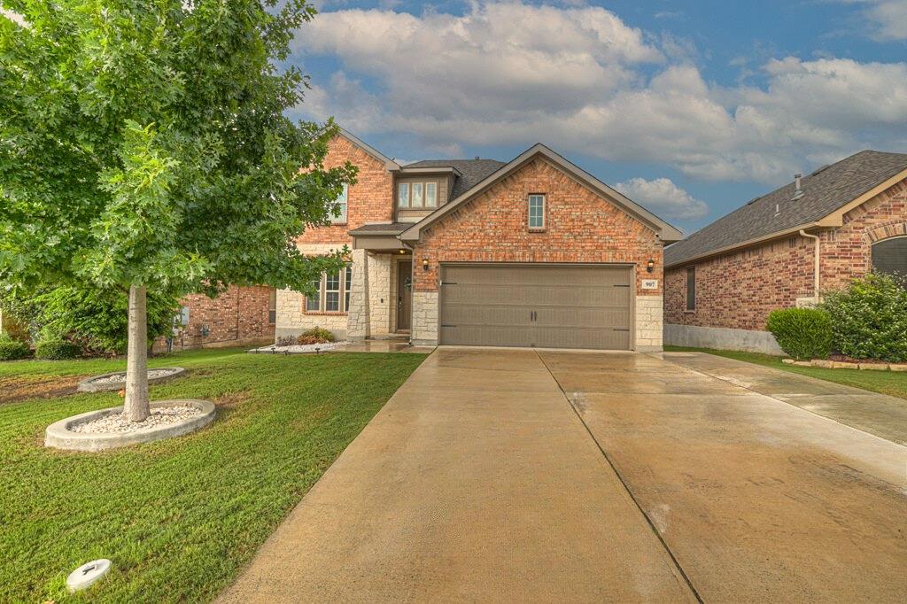 907 Highland Vista